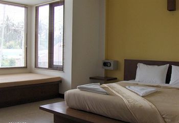 Sunset House Bed & Breakfast