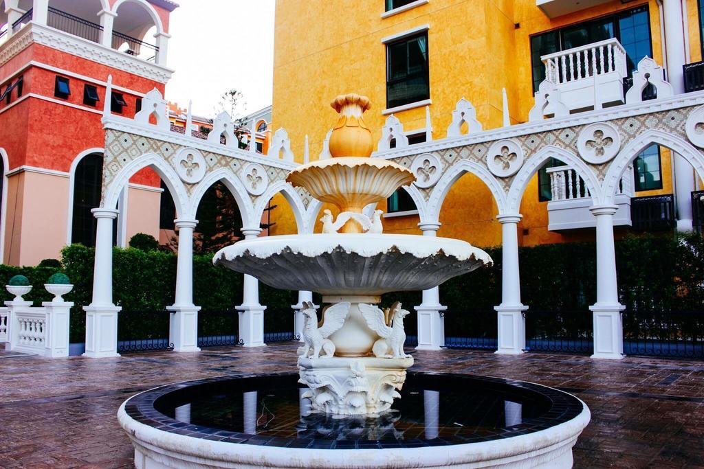 Venetian Signature Poolaccess Jomtian Pattaya Apartment *