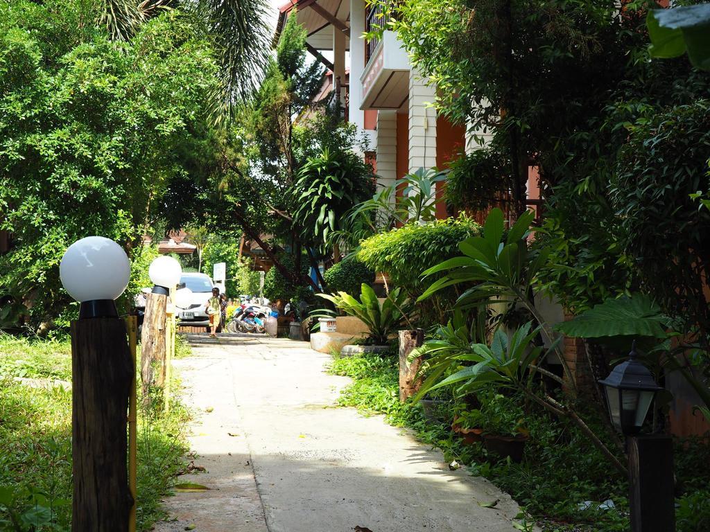 Hostel Lanta Nature House