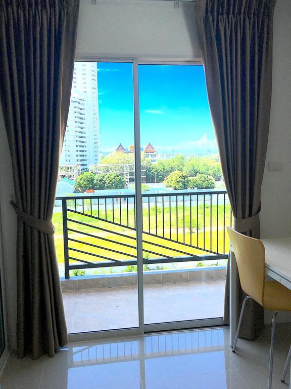 Breezy Apartment Pattaya
