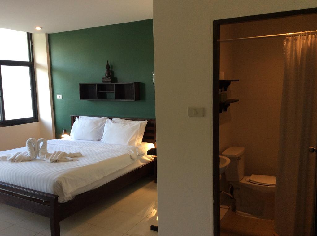 Cozy Restaurant & Bar Guest house