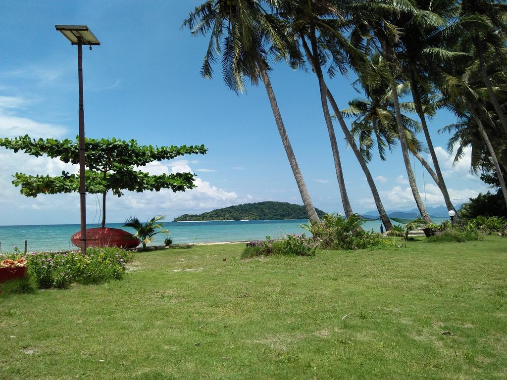 Happy Days * Koh Mak