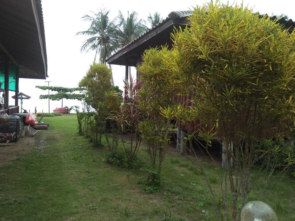 Happy Days Resort Koh Mak