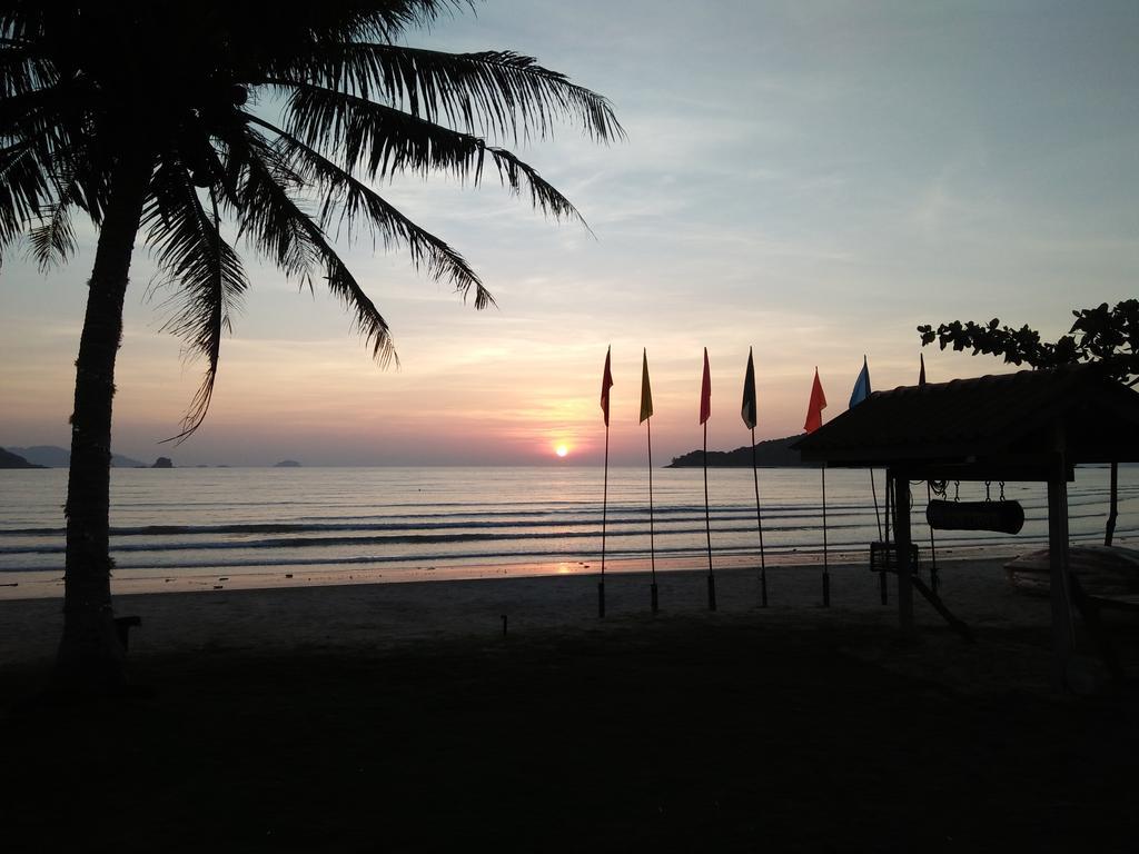 Resort Happy Days