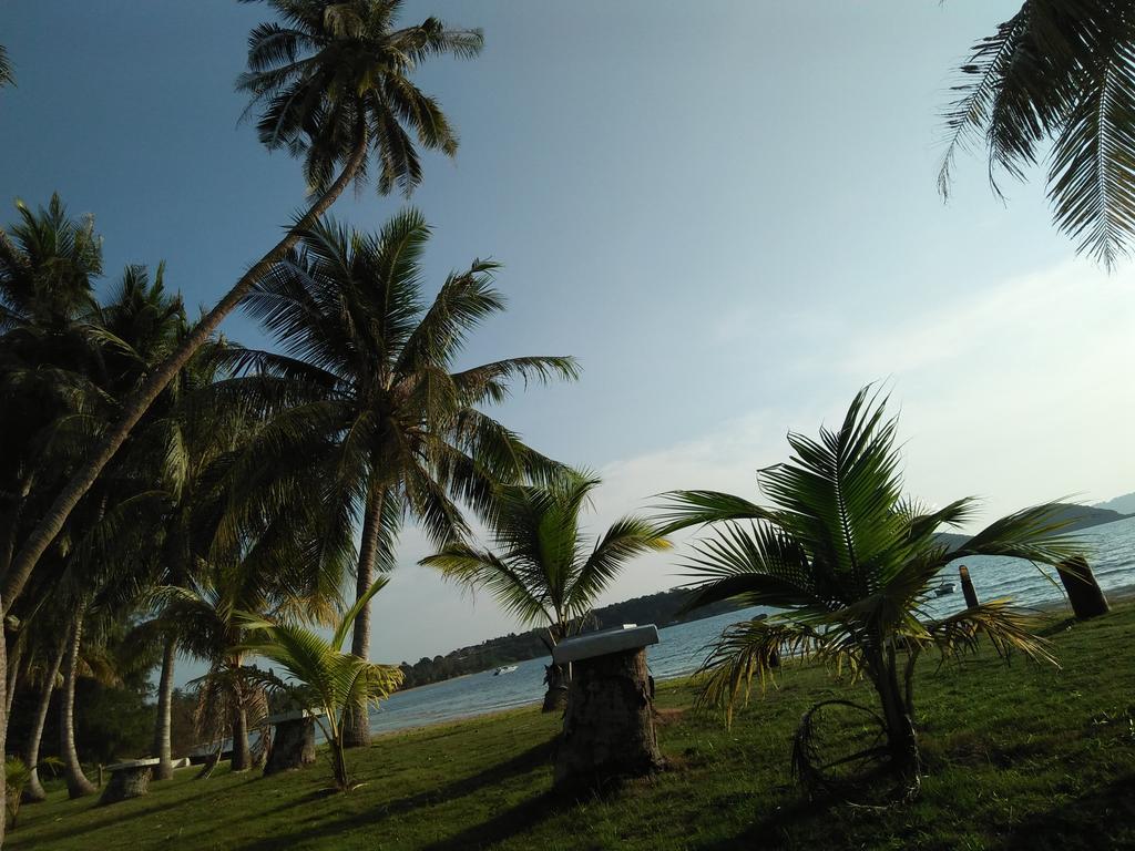 Resort Happy Days