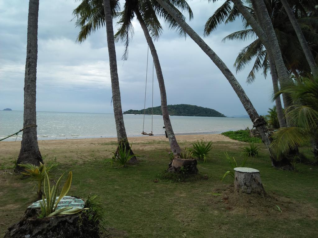 Happy Days Koh Mak