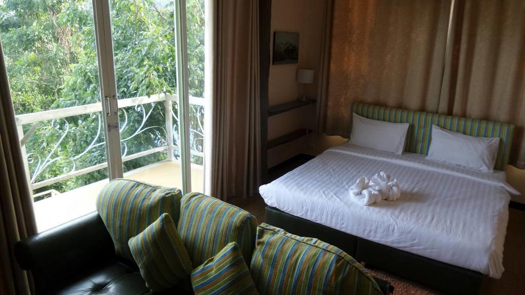 Rao Ga Khao Resort 3*