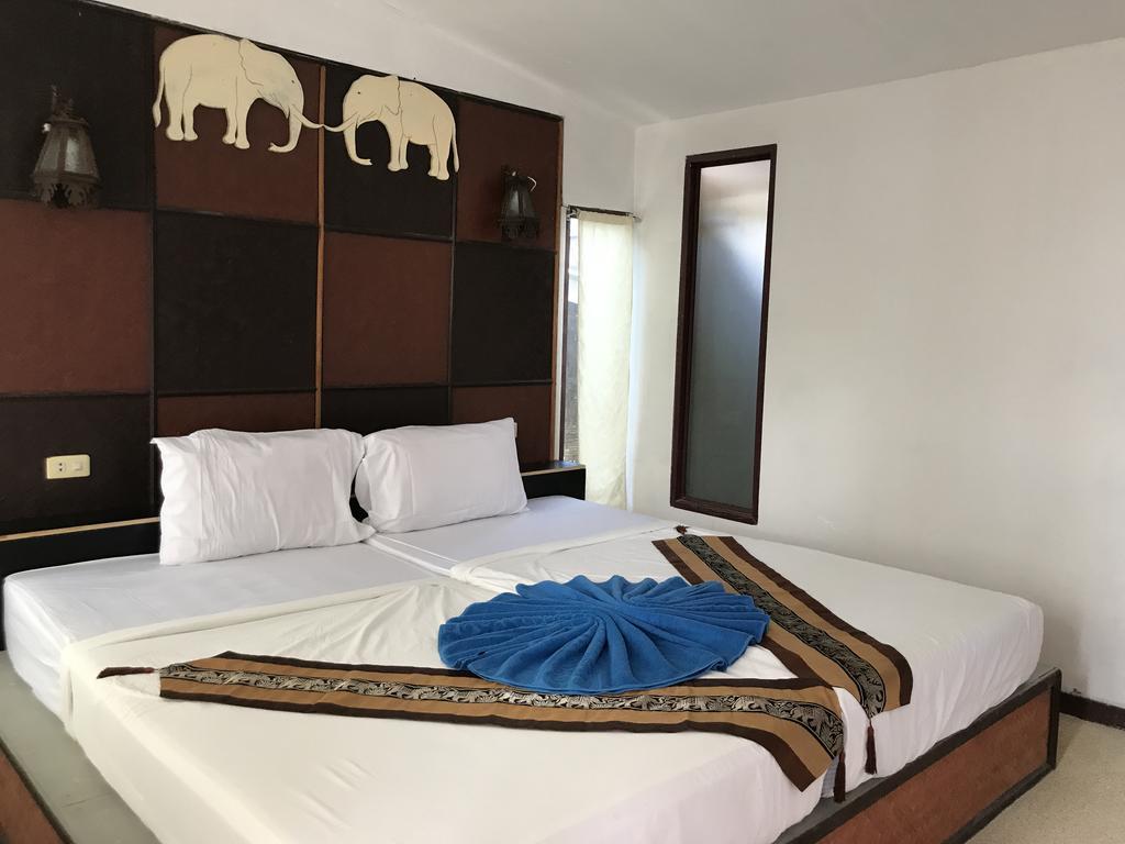 The Fifth Element - Full Moon Viewpoint Resort Ko Pha Ngan