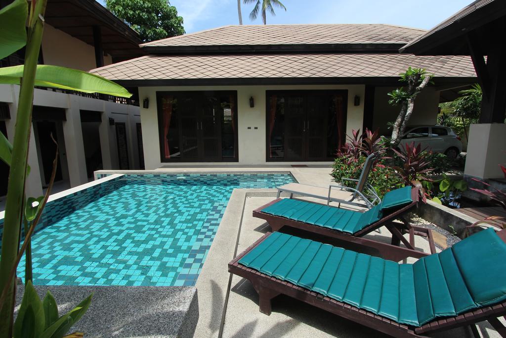 Large 4 Bed Short Walk To Maenam Pousada