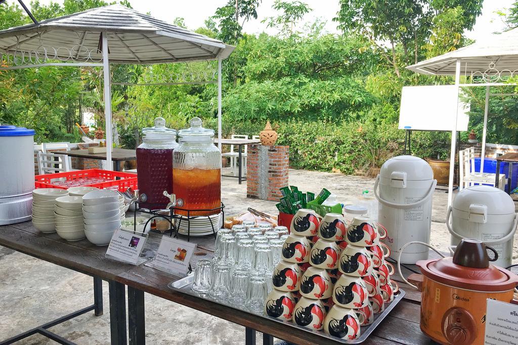 Khunkhao Tamnanprai 2* Suan Phueng