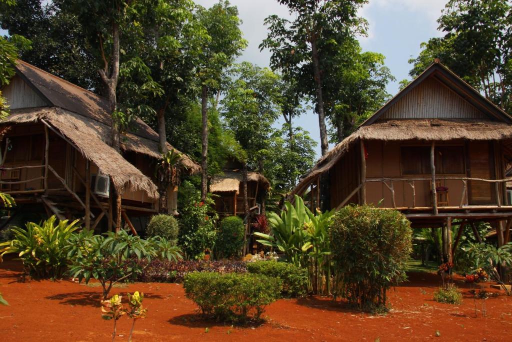 Resort Bamboo Hideaway