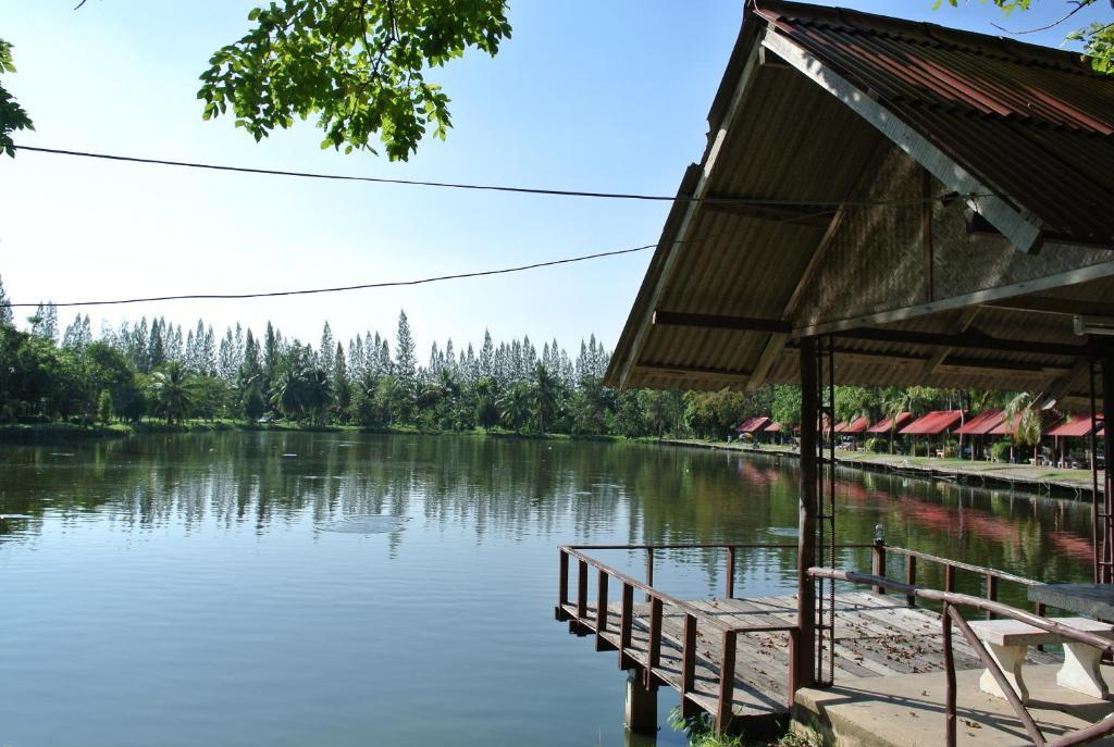 Hotel Cha-am Fishing And