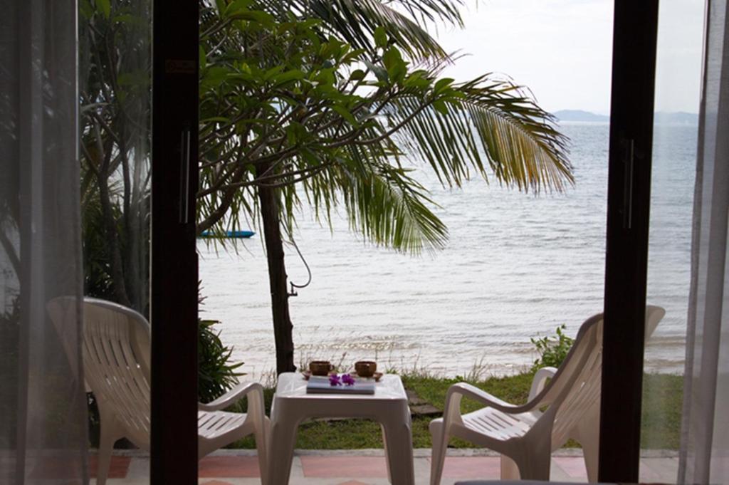 Koh Kwang Seaview Hotel Klong Muang Beach