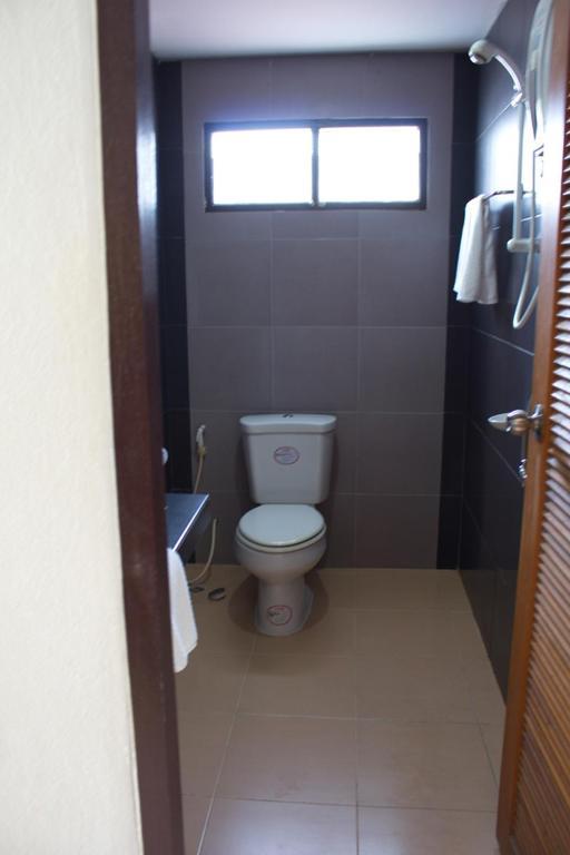 Koh Kwang Seaview Hotel