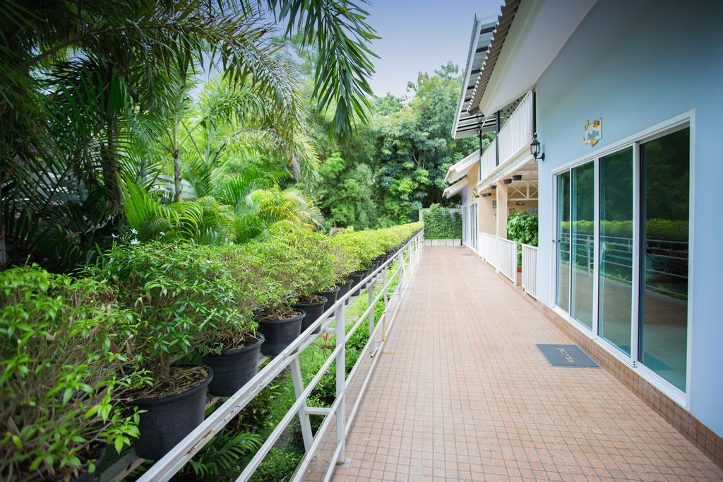 Watermill Resort 3*