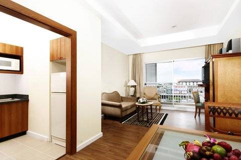Kameo Grand & Serviced Apartment, Aparthotel Rayong