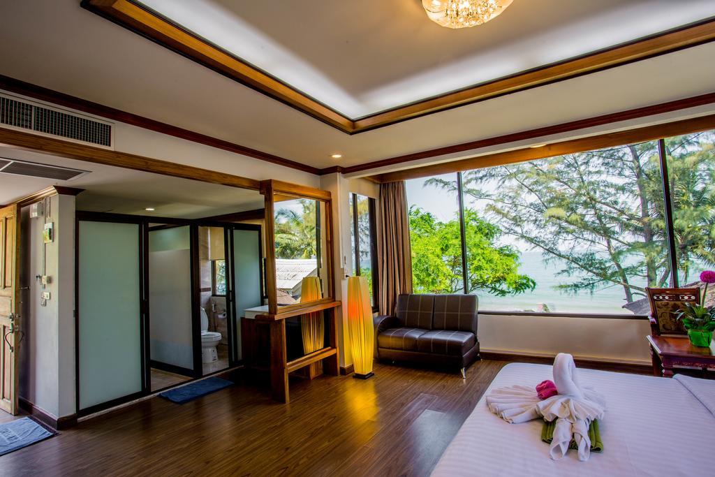 The Uncle And Seaside 3* Bang Saphan Noi