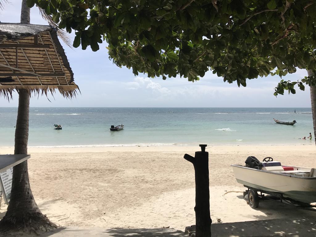 No Name Resort