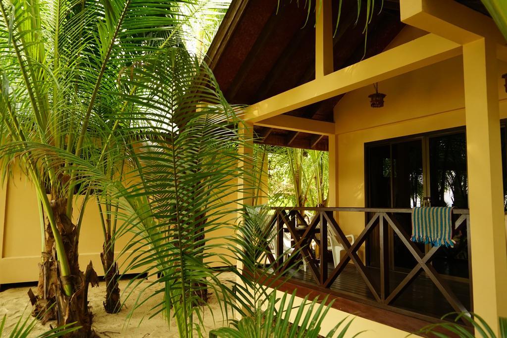 Moonhut Mae Nam
