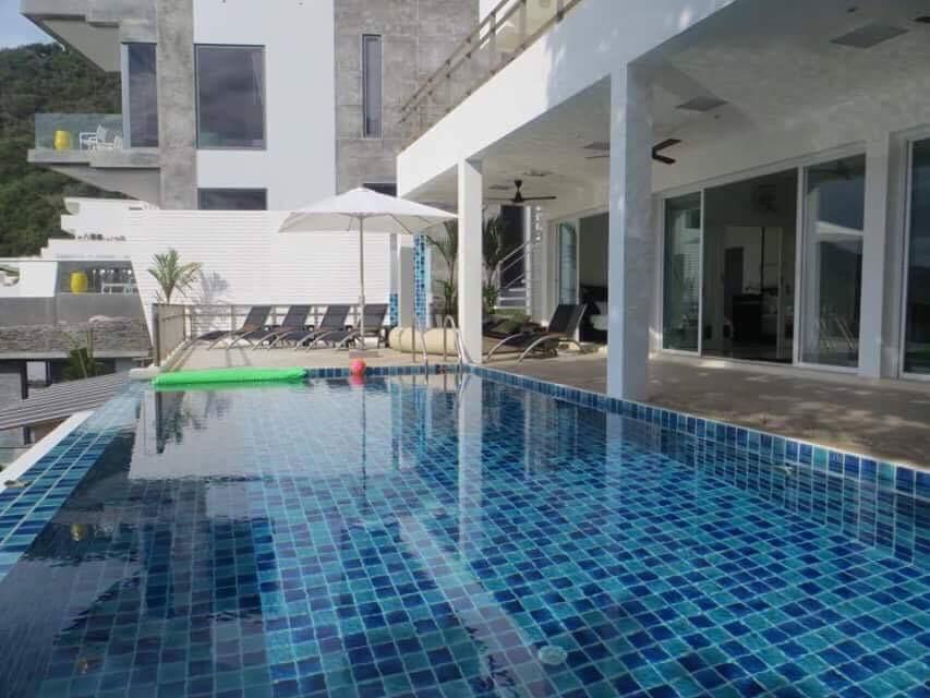 Ginborn 5 Bedroom Pool With Sea View In Pousada