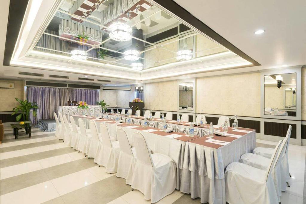 Hotel The Legacy 4*
