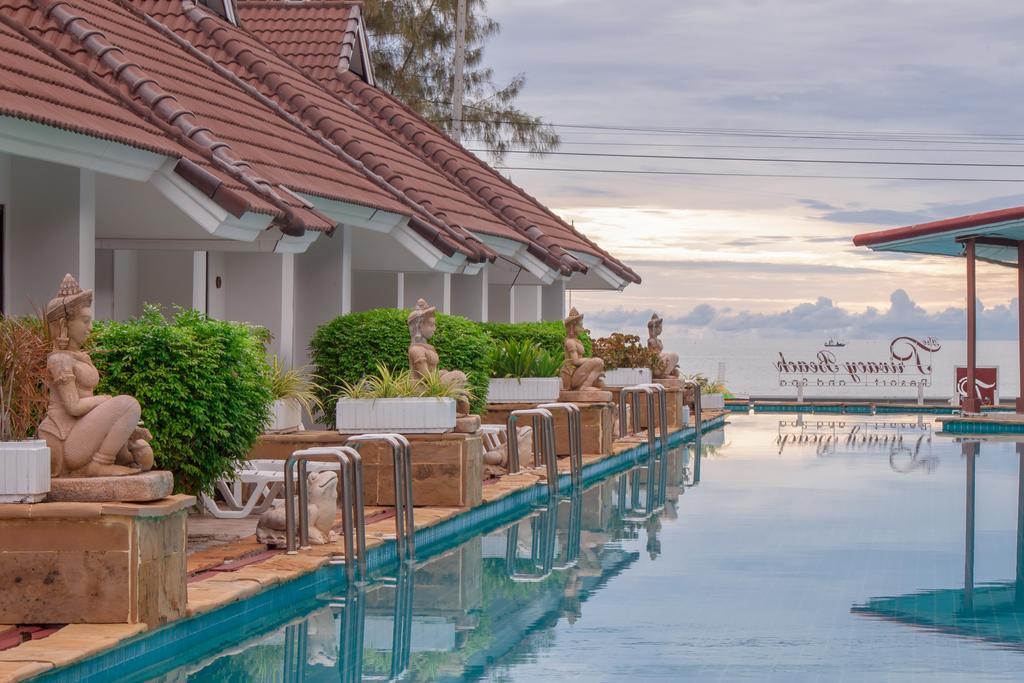 The Privacy & Resort