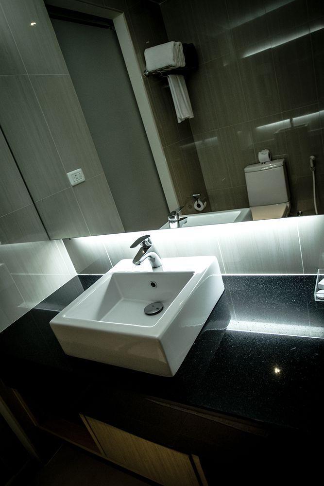 Tiras Hotel Patong
