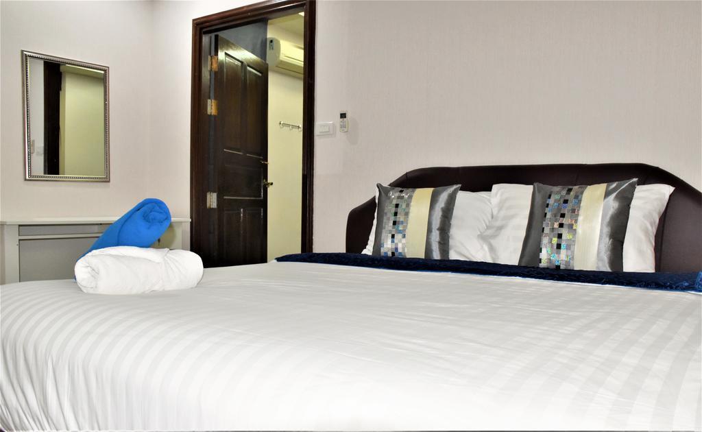 Head Rock Villa