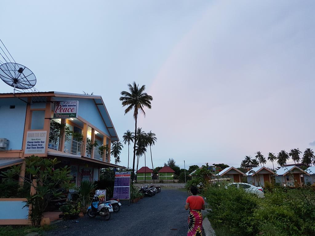 Hotel Peace Lanta
