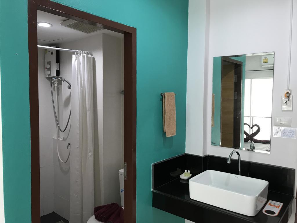 Bedbox Hostel Albergue