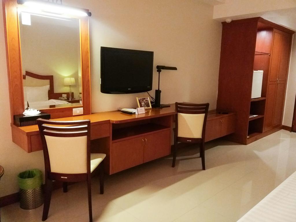 Hotel Major Grand Chum Phae