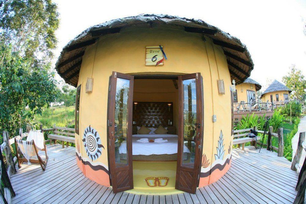 Mari Holiday park 3*