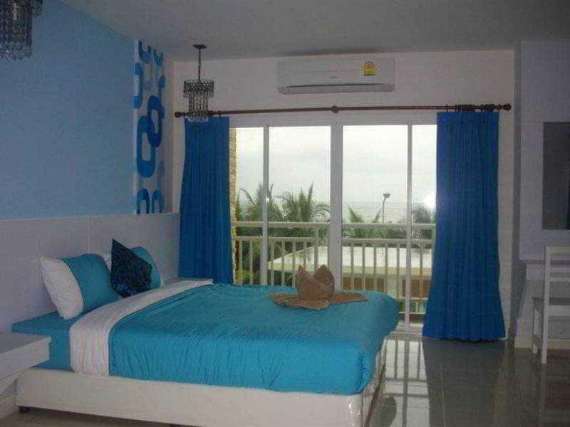 Na Na Chart Bangsaen Chonburi