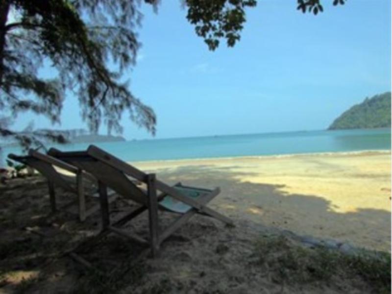 Chomjan Resort 3*