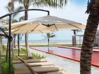 Resort Red Z The Ocean Puk Tian