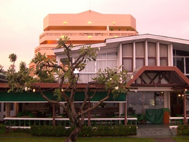 Hotel Sailom - Sha Extra HHQ