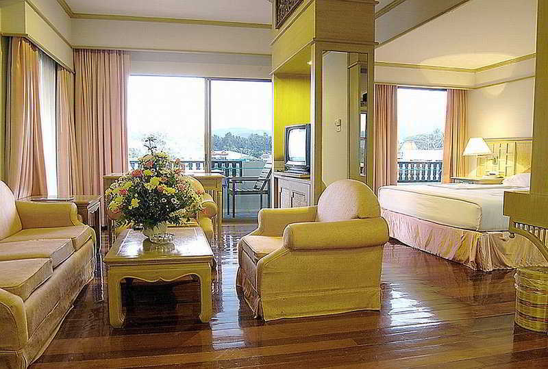 Rooks & 3* Mae Hong Son
