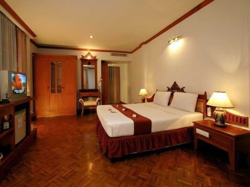 Drop In And Ko Pha Ngan
