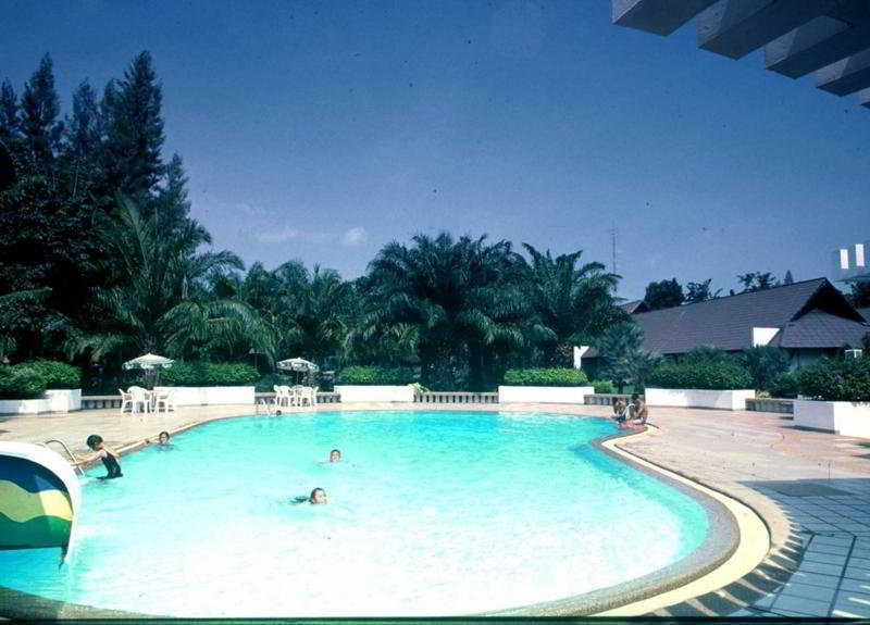 Hotel Water Land Golf & Phitsanulok