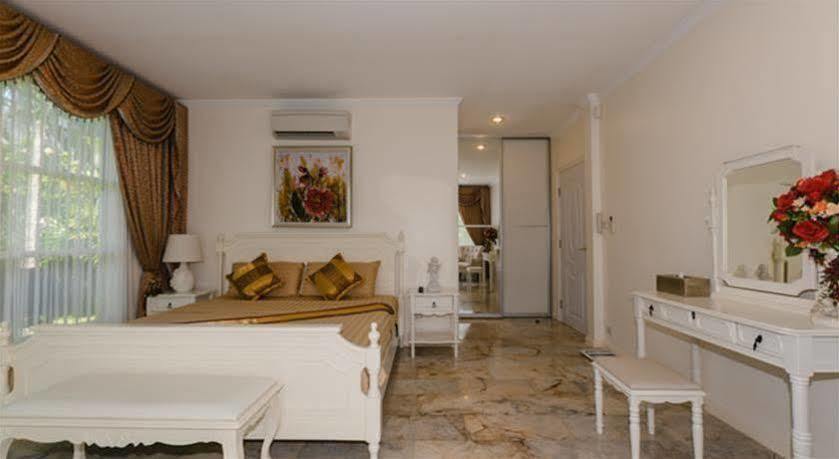 Dolce Vita Villa *