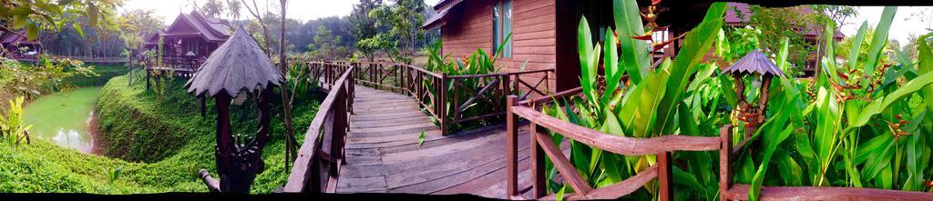 Burilamplai Thung Yai
