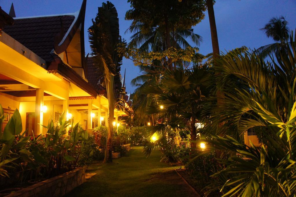 Palm Village 3* Rawai
