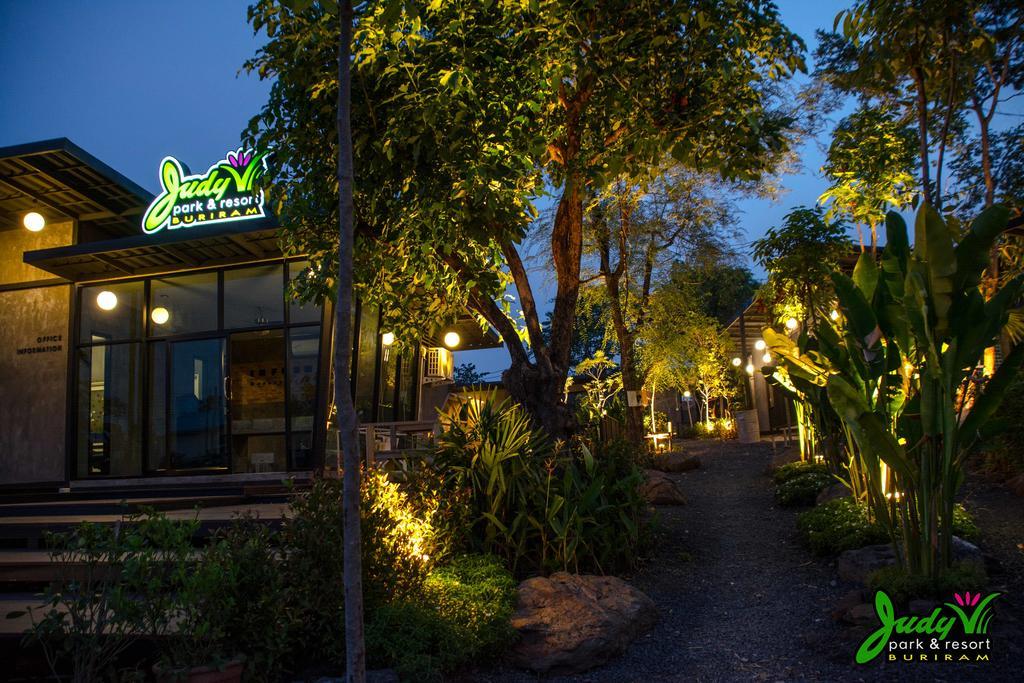 Judy Park & 2* Buriram