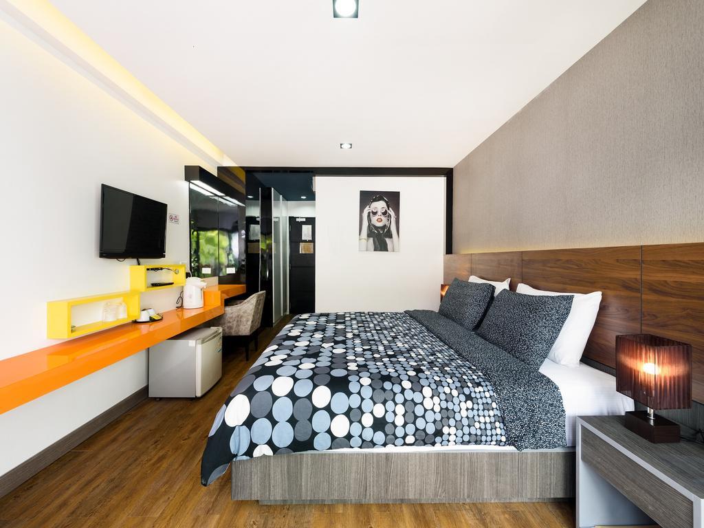 The Loft Seaside Sriracha Hotel 3* Si Racha
