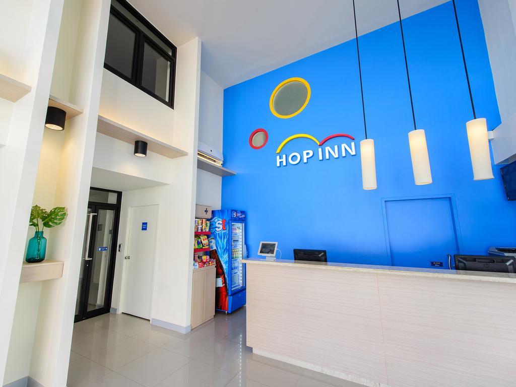 Hop Hotel