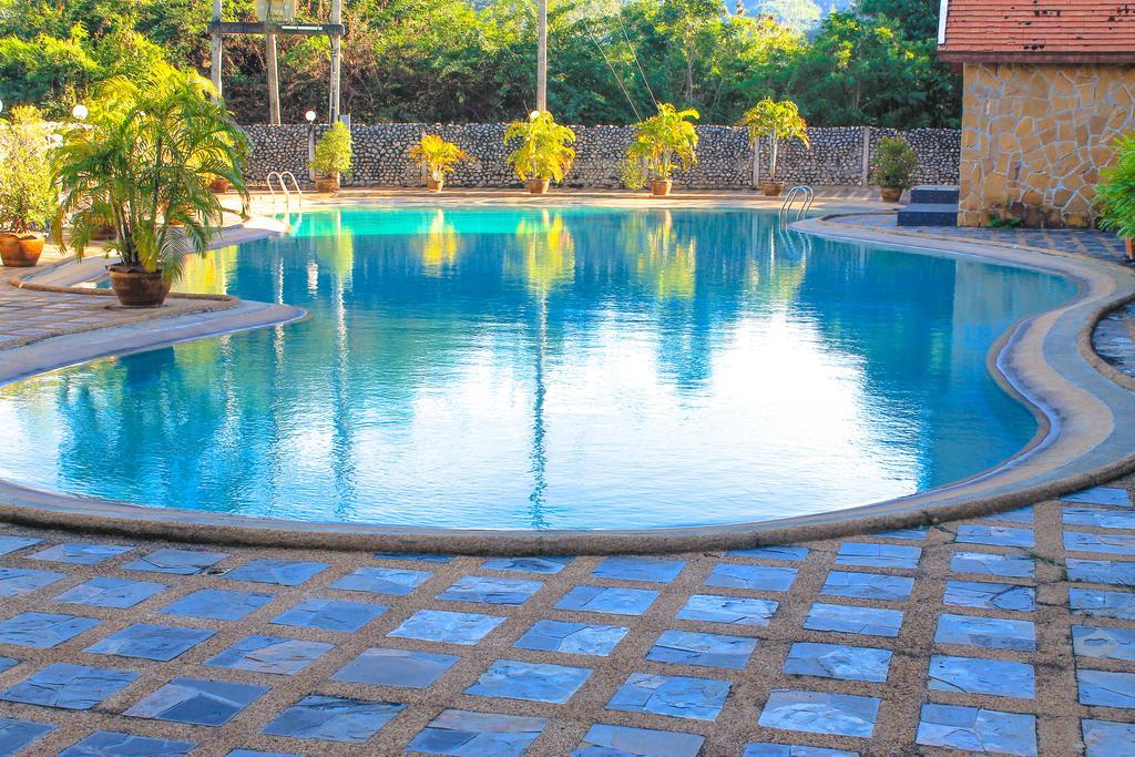 Khao Yai Country Hill Resort