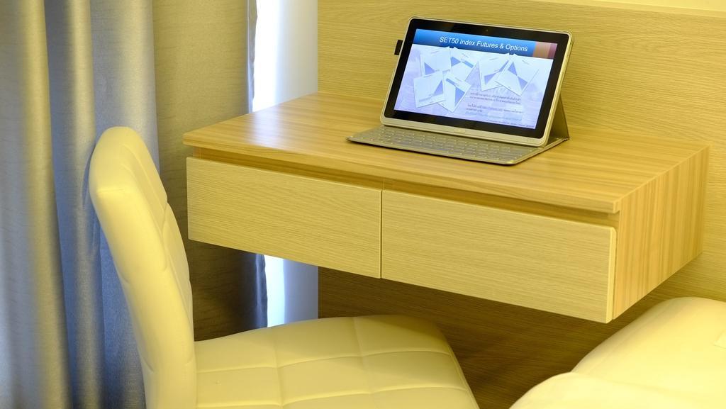Peak Tower In Phatumnak Apartment Pattaya