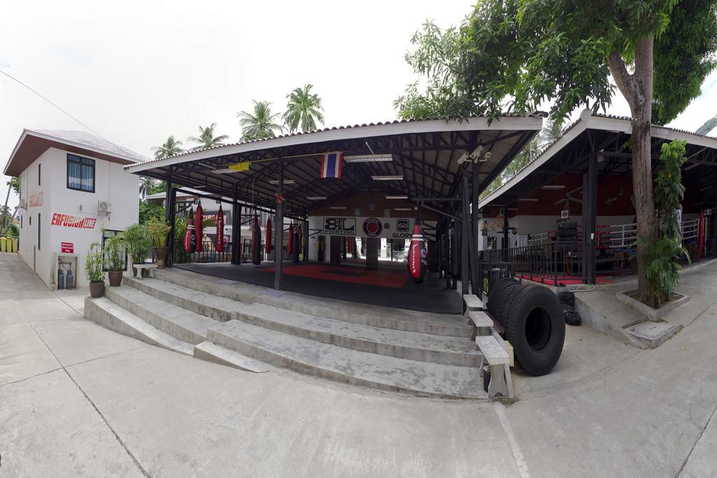 Superpro Samui Hotel 2*