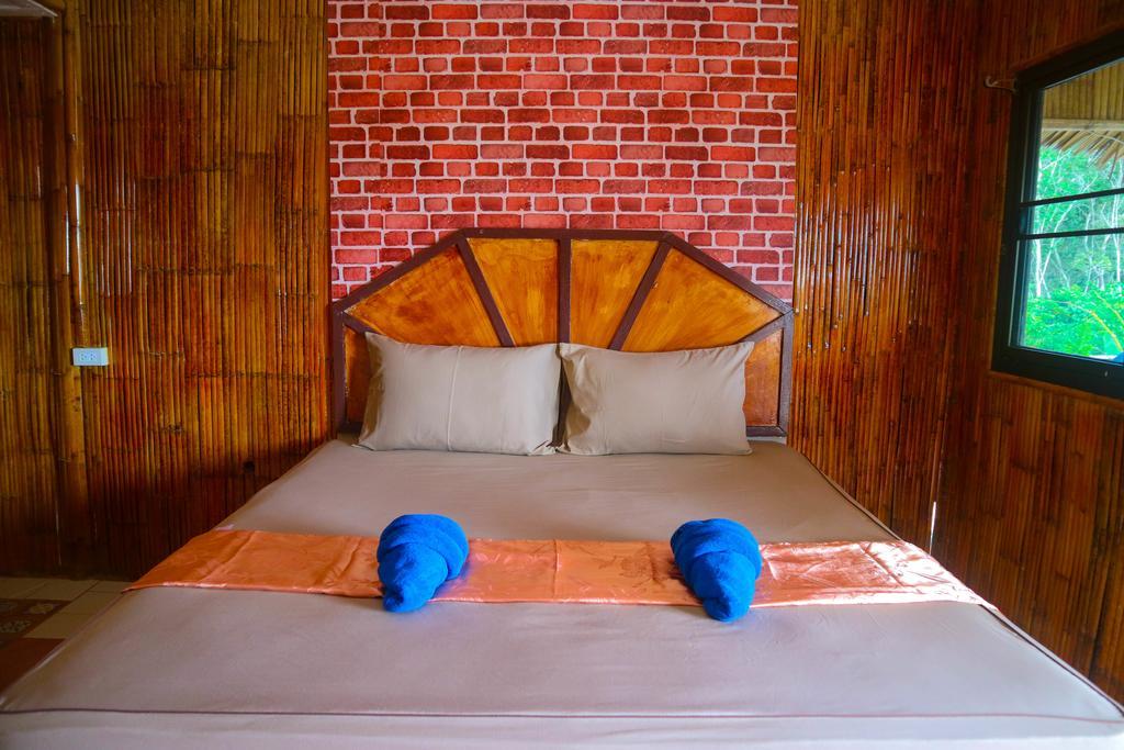 Guest house Hill  Lanta