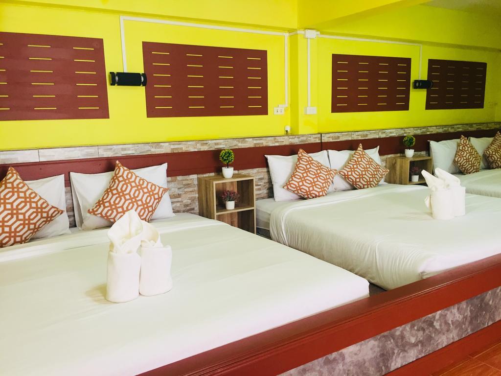 Baan Asree บ้านอัสรี Holiday home